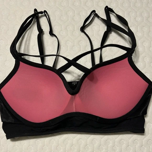 Victoria’s Secret PINK Black Strappy Women's Wireless Bra - Picture 4 of 8